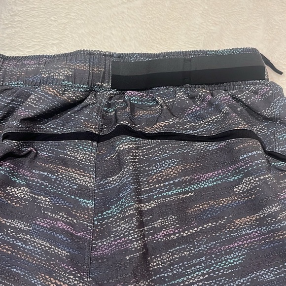 Lululemon Surge Short Mens Size Medium 7" Lux Reflective Running Athletic Shorts - Picture 8 of 12